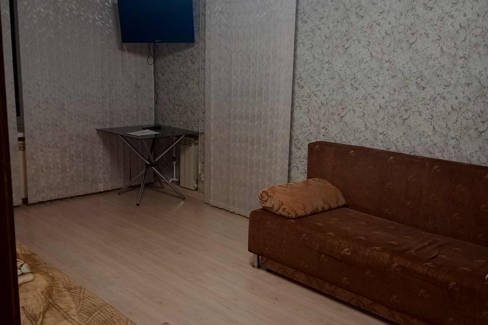 Сдаётся 2-комнатная квартира, 43 м²