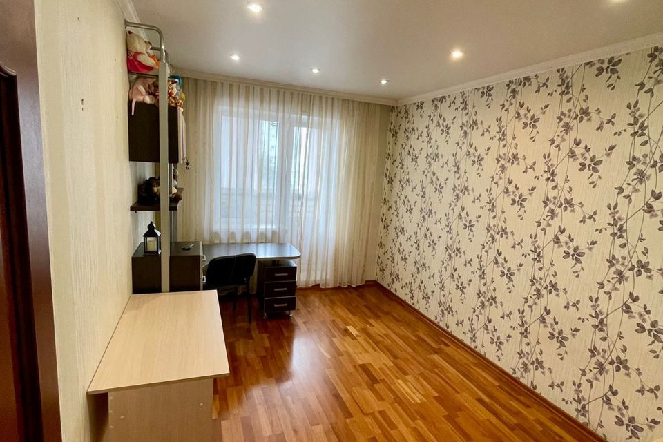 Продаётся 2-комнатная квартира, 56 м²