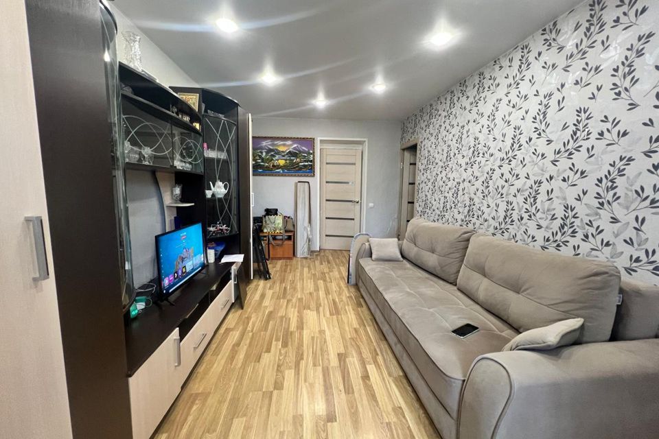 Продаётся 3-комнатная квартира, 63 м²