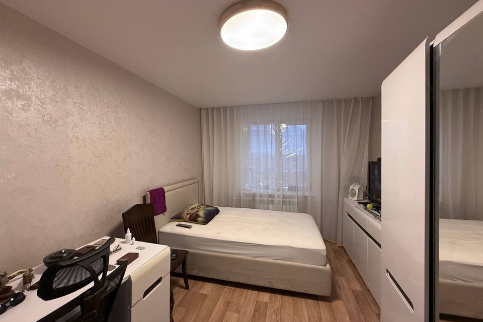 Продаётся 3-комнатная квартира, 61.4 м²
