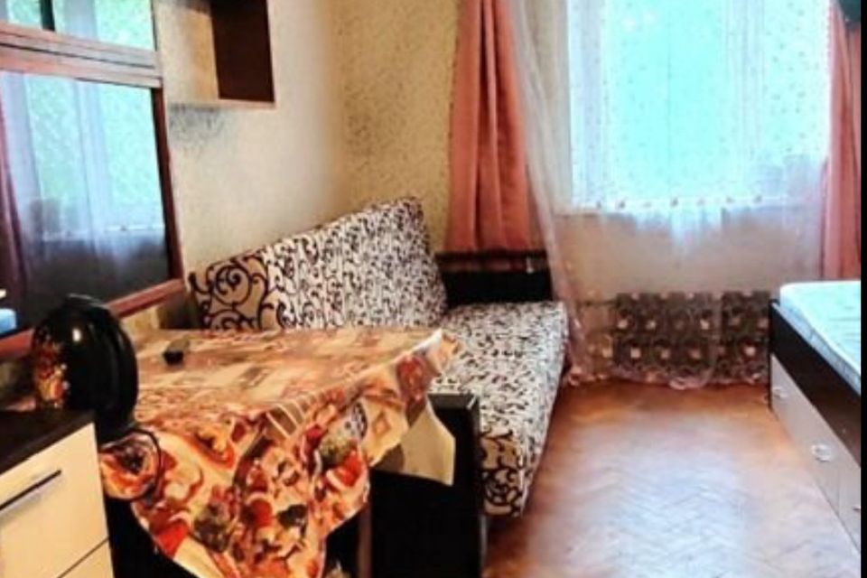 Продаётся комната в 2-комн. квартире, 11.5 м²