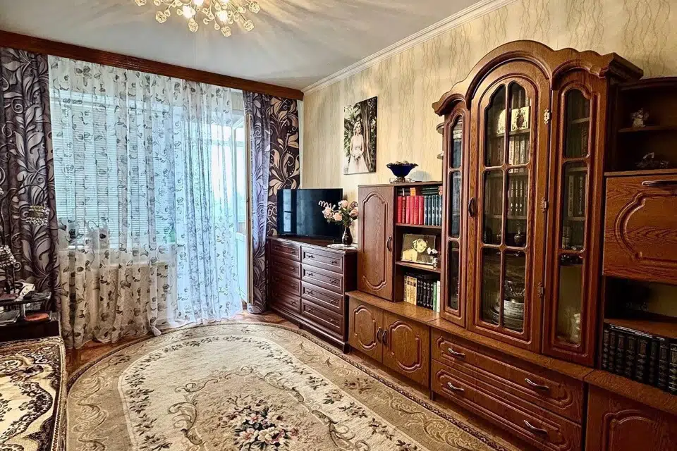 Продаётся 2-комнатная квартира, 49.2 м²