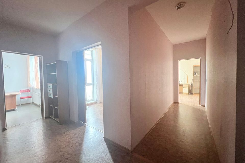 Продаётся 2-комнатная квартира, 55 м²