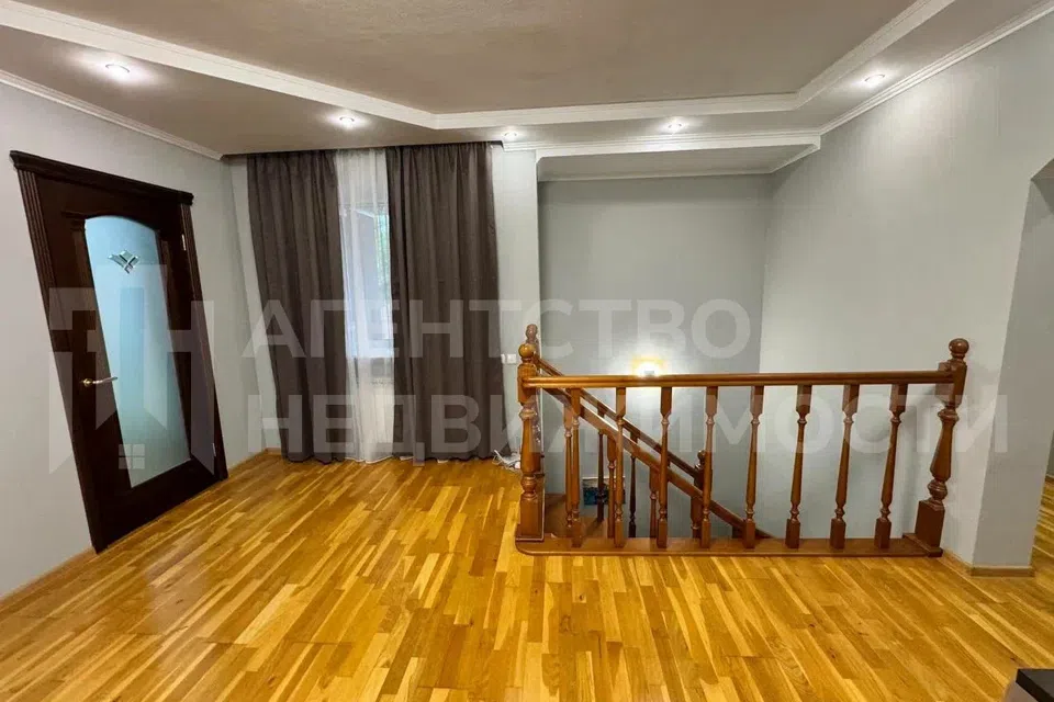Продаётся 2-этажный дом, 200.1 м²