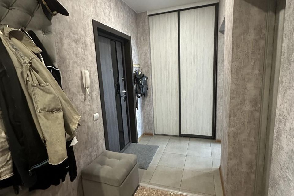 Продаётся 3-комнатная квартира, 72.6 м²