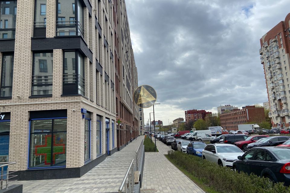 Продаётся 2-комнатная квартира, 83.2 м²
