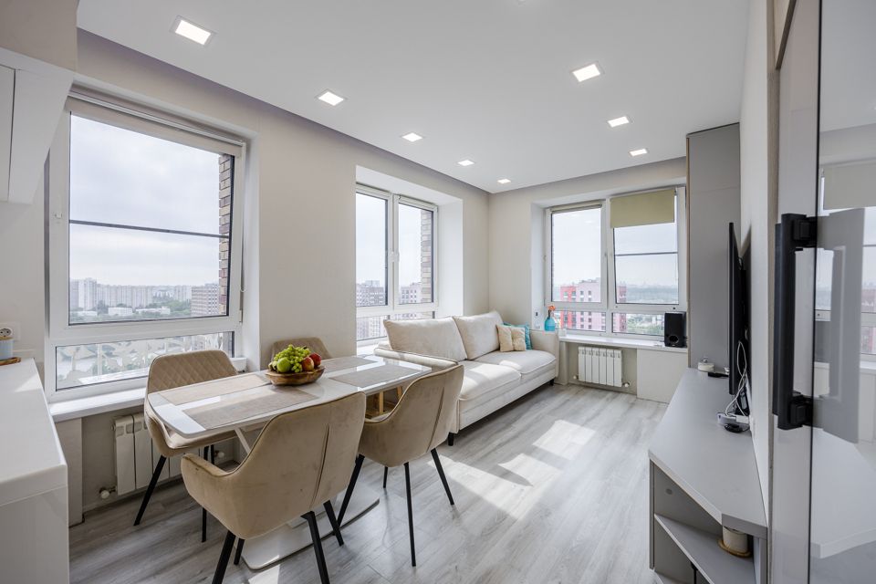 Продаётся 3-комнатная квартира, 70.8 м²
