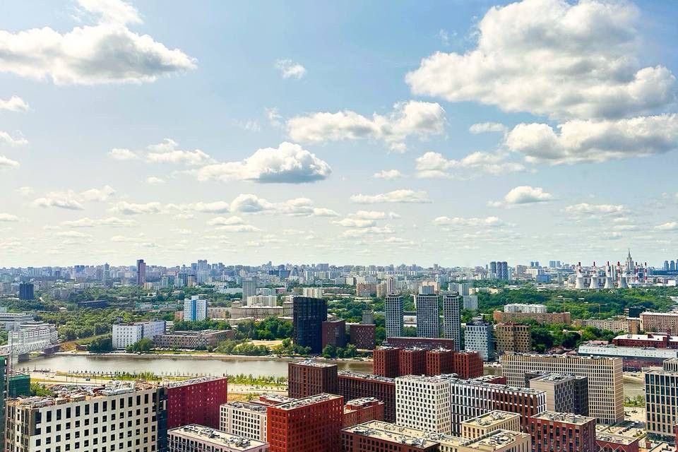 Продаётся 2-комнатная квартира, 59.8 м²