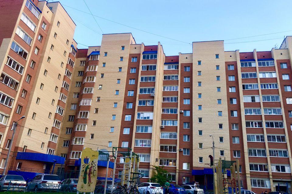 Продаётся 2-комнатная квартира, 56.8 м²