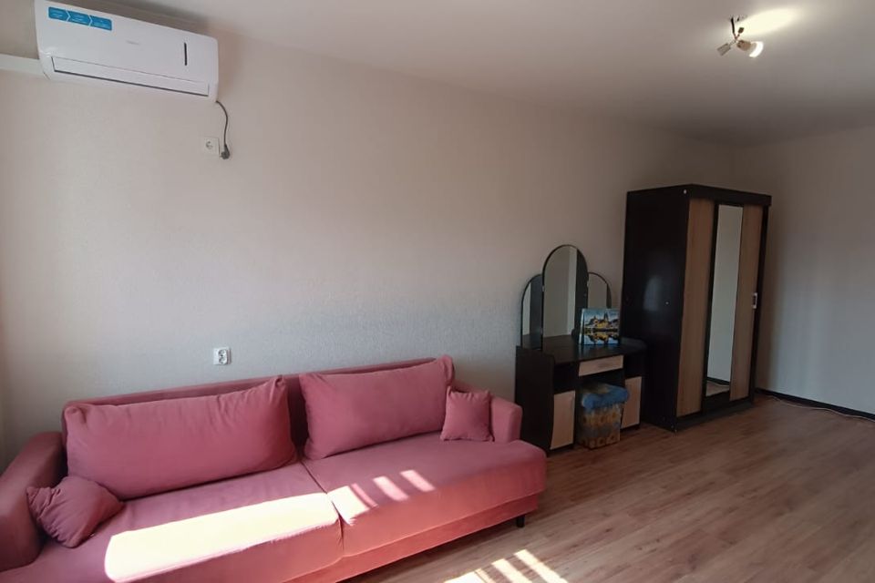 Продаётся 1-комнатная квартира, 36 м²