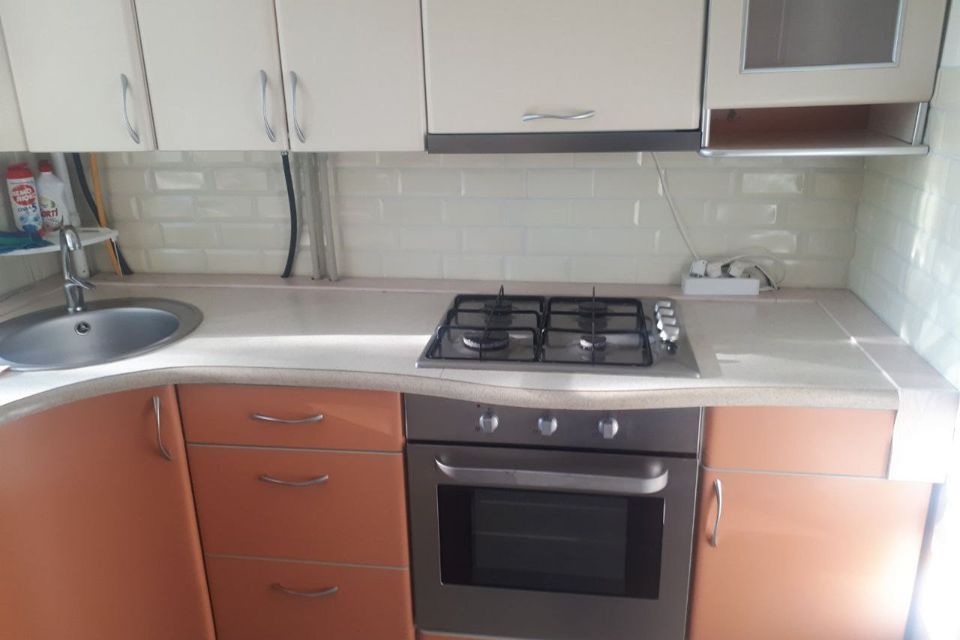 Продаётся 1-комнатная квартира, 32 м²