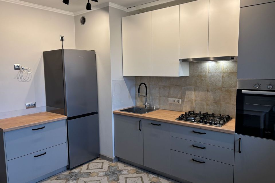 Продаётся 2-комнатная квартира, 64.5 м²