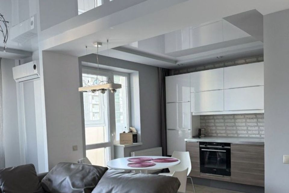 Сдаётся 2-комнатная квартира, 64 м²
