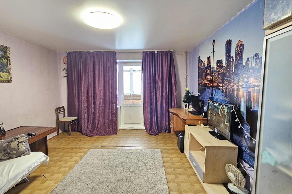 Продаётся 3-комнатная квартира, 58.3 м²