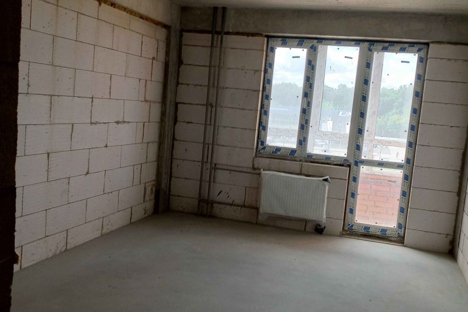 Продаётся 1-комнатная квартира, 52 м²