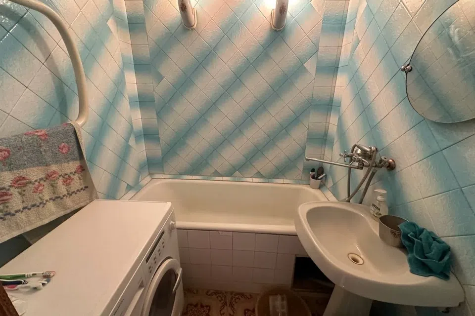 Продаётся 2-комнатная квартира, 56 м²