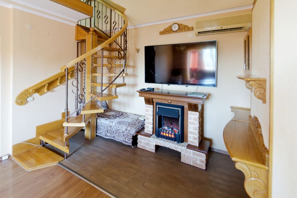 Продаётся 2-комнатная квартира, 80 м²