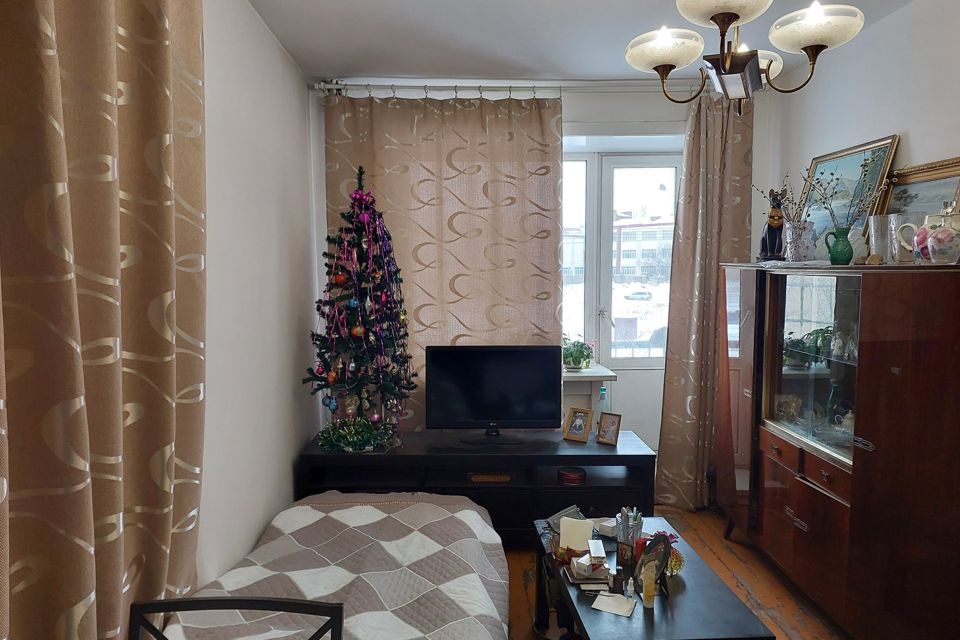 Продаётся 1-комнатная квартира, 32 м²