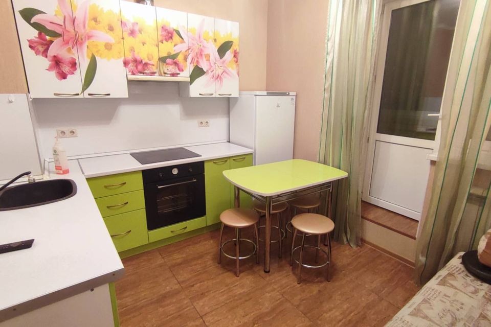 Продаётся 2-комнатная квартира, 73.6 м²