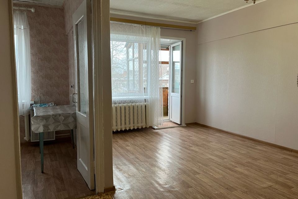 Продаётся 1-комнатная квартира, 32 м²