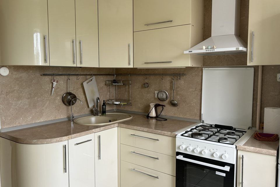 Продаётся 2-комнатная квартира, 53.2 м²