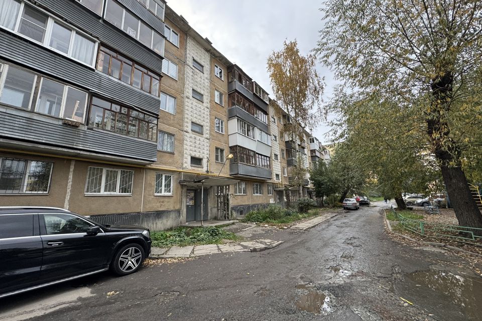Продаётся 2-комнатная квартира, 43.6 м²