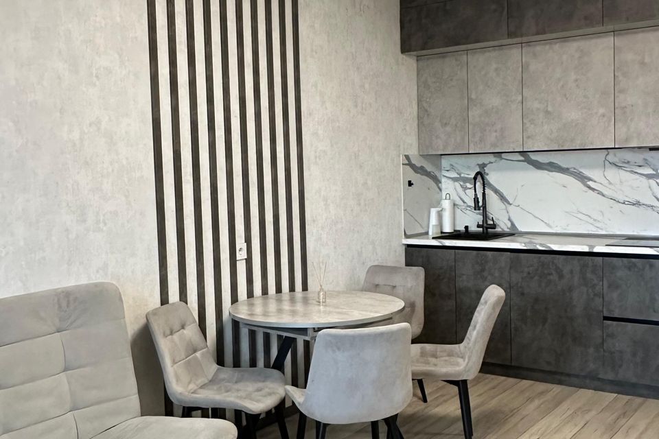 Продаётся 3-комнатная квартира, 60 м²