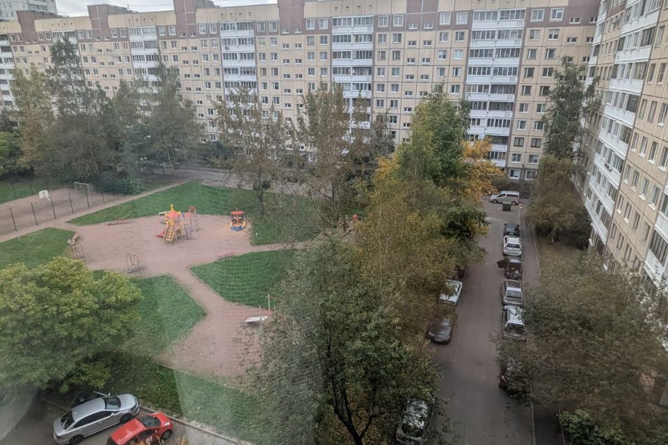 Продаётся 3-комнатная квартира, 56.8 м²