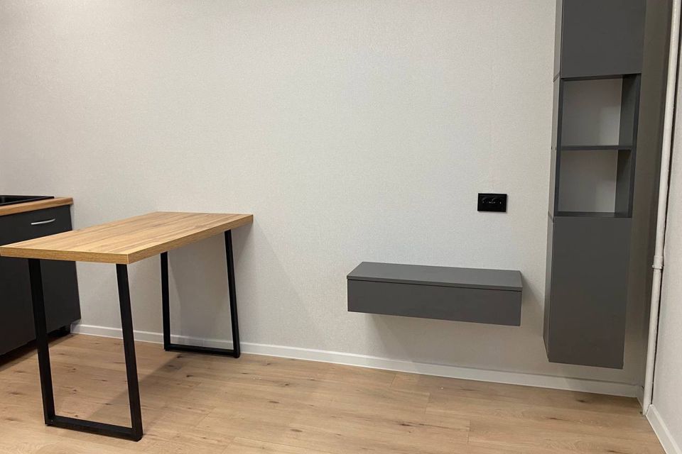 Продаётся комната в 1-комн. квартире, 17 м²