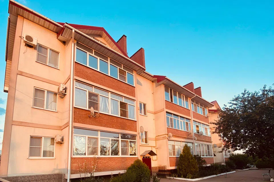 Продаётся 2-комнатная квартира, 59.9 м²