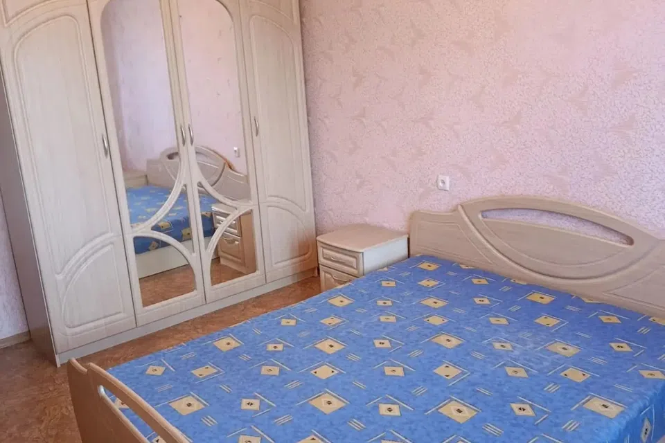 Продаётся 3-комнатная квартира, 60 м²