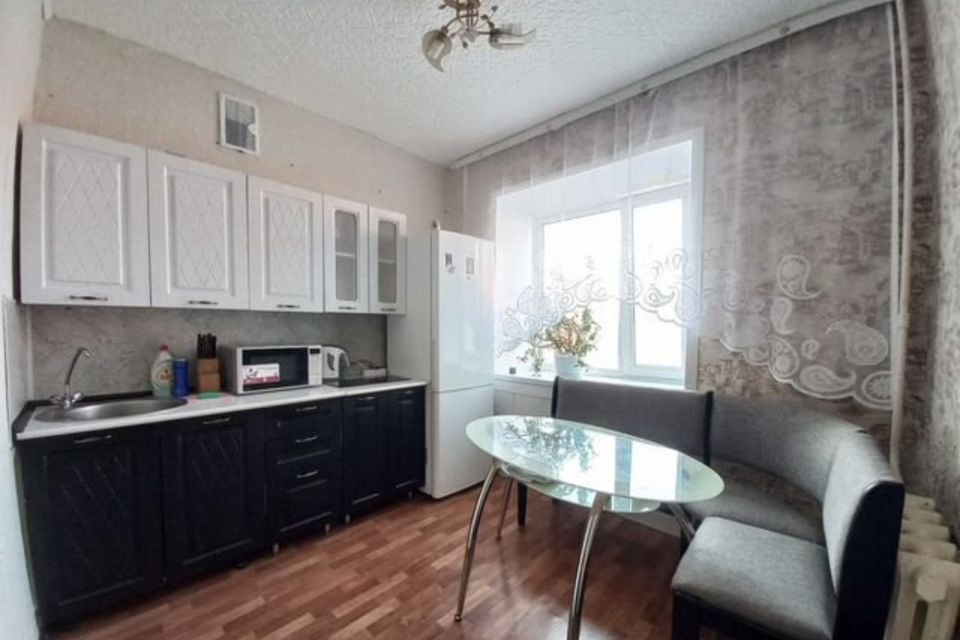 Продаётся 2-комнатная квартира, 52.5 м²