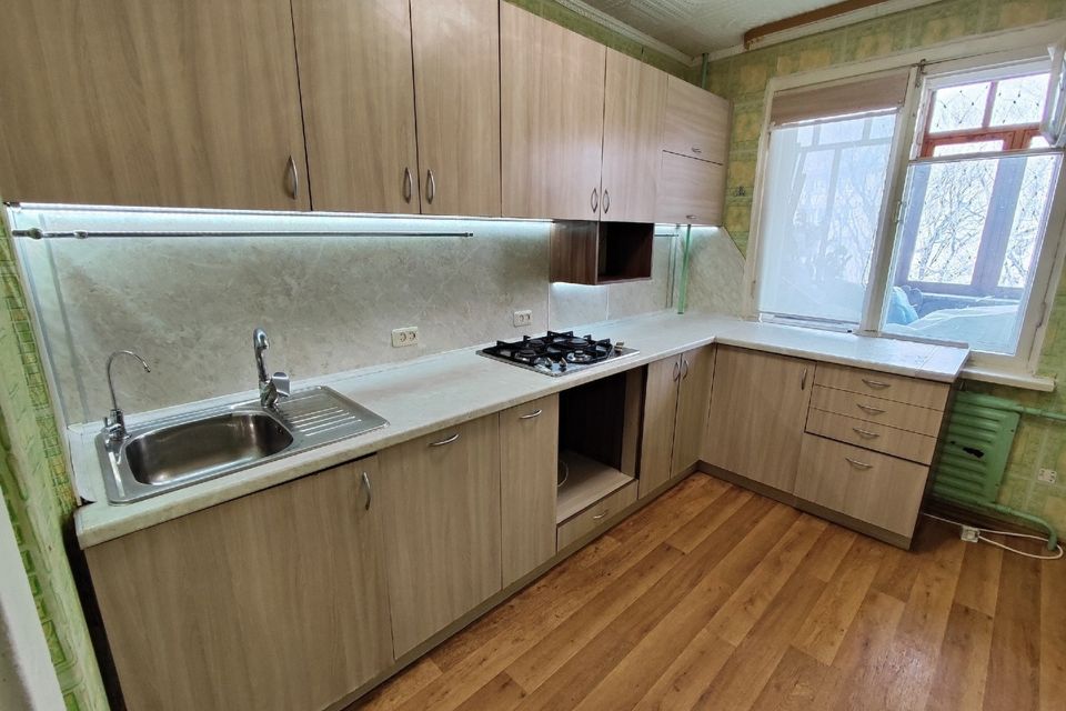 Продаётся 3-комнатная квартира, 64.7 м²