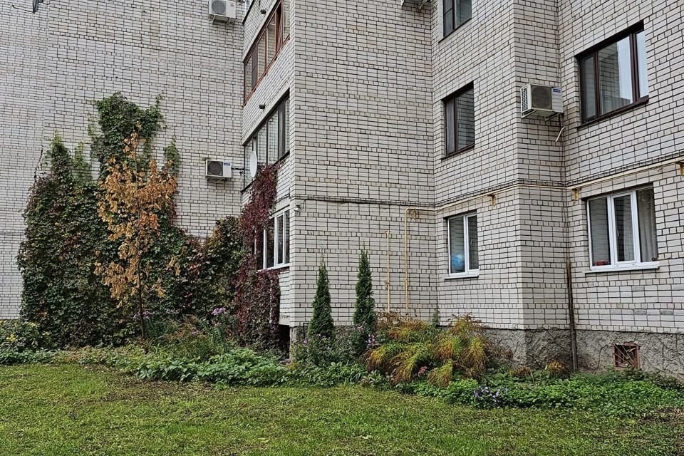 Продаётся 3-комнатная квартира, 82.8 м²