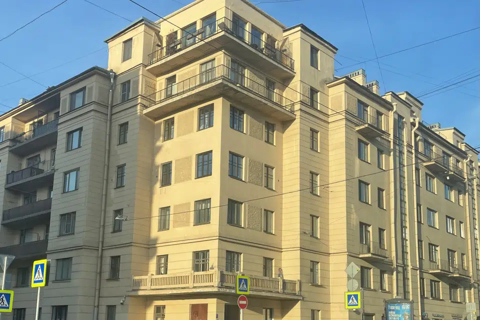 Продаётся 3-комнатная квартира, 71.9 м²
