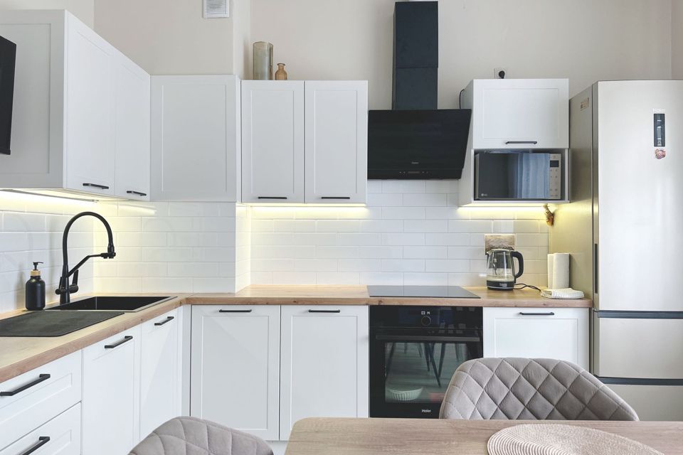 Продаётся 2-комнатная квартира, 67.9 м²