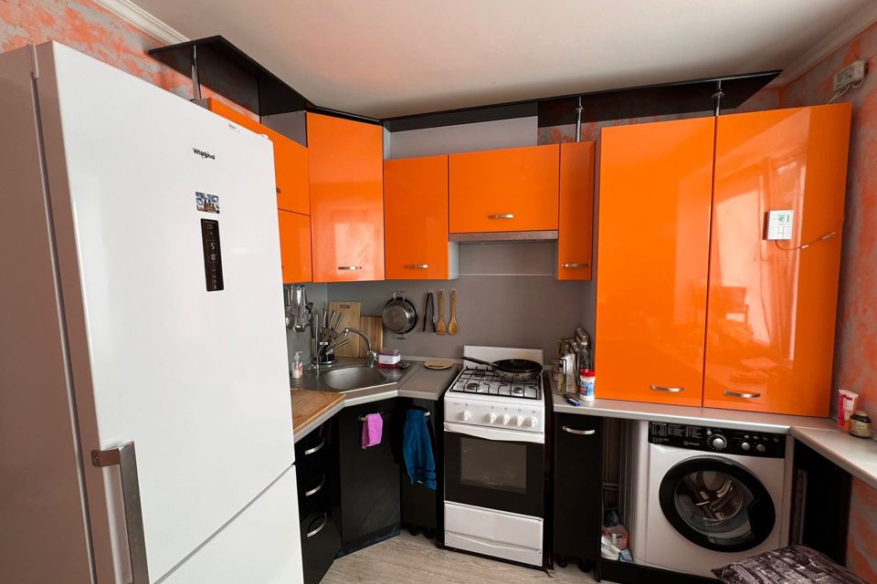 Продаётся 3-комнатная квартира, 53.2 м²