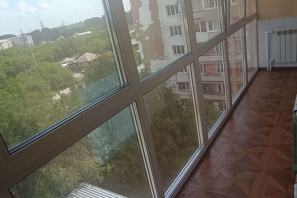 Продаётся 4-комнатная квартира, 61.8 м²