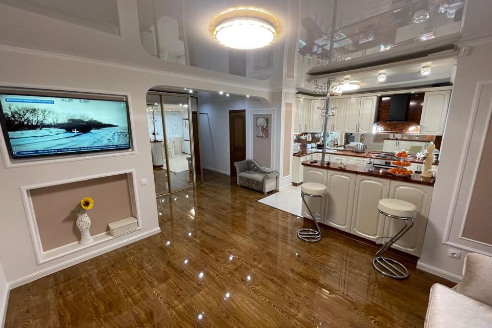 Продаётся 2-комнатная квартира, 61.5 м²