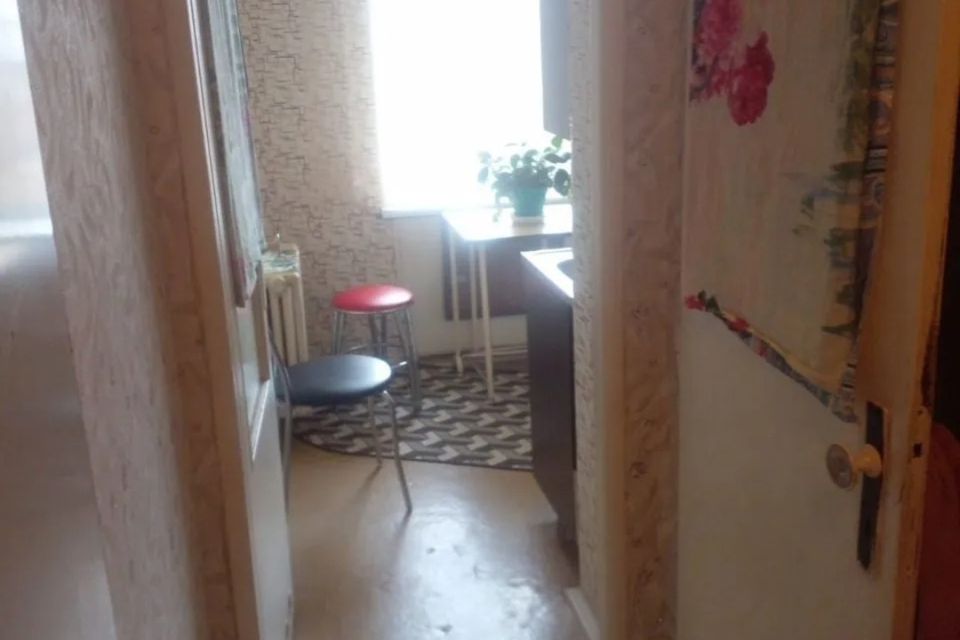 Продаётся 3-комнатная квартира, 51.4 м²