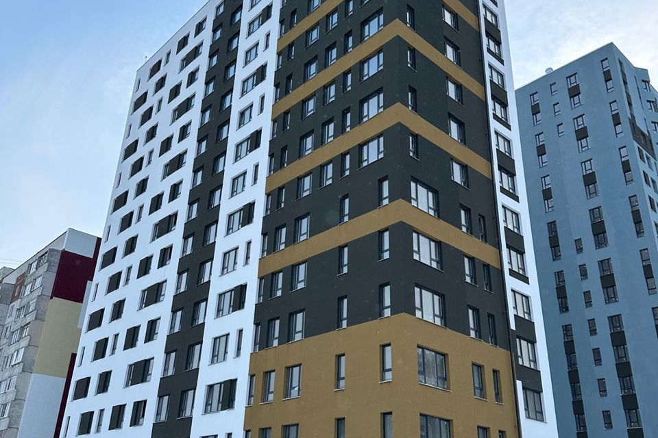 Продаётся 1-комнатная квартира, 43 м²