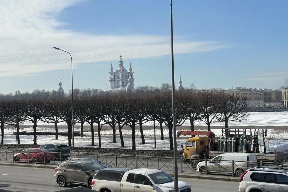 Продаётся 3-комнатная квартира, 56.3 м²