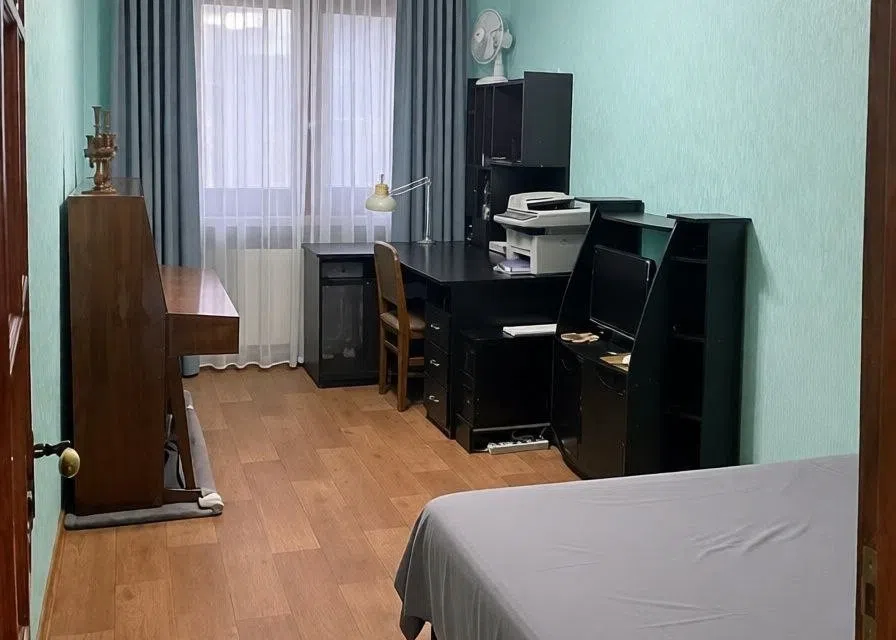 Продаётся 3-комнатная квартира, 65.2 м²