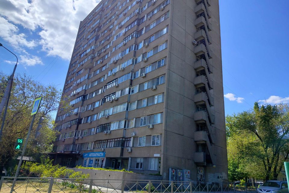 Продаётся 1-комнатная квартира, 32 м²