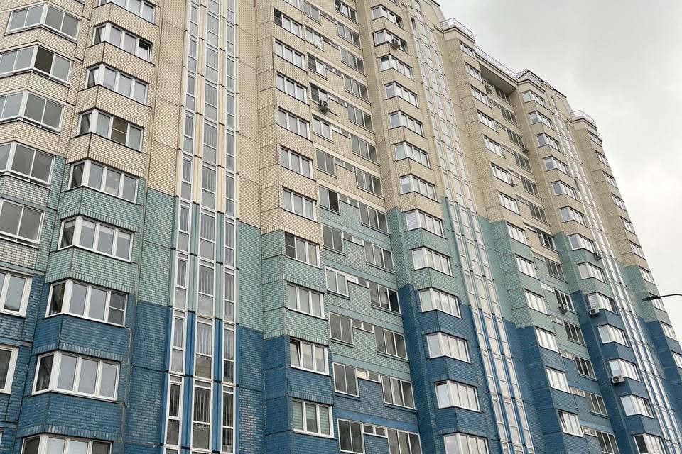 Продаётся 2-комнатная квартира, 60.3 м²