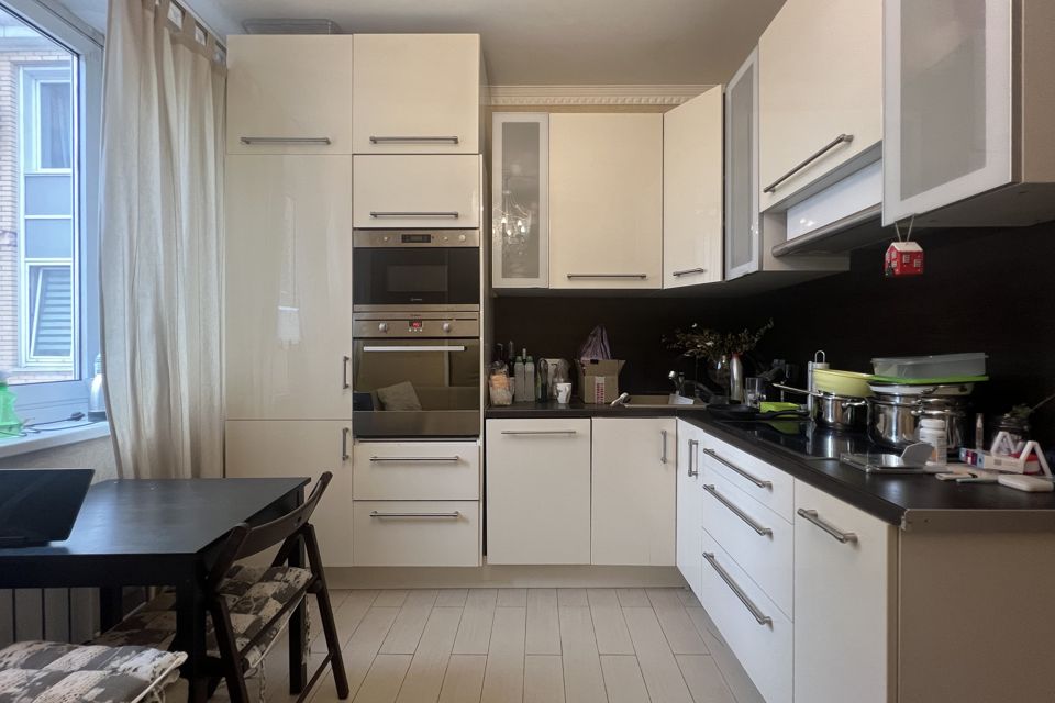 Продаётся 1-комнатная квартира, 41 м²