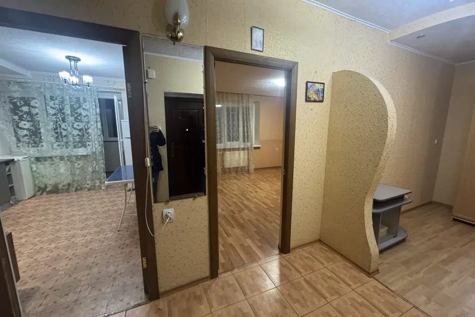 Продаётся 1-комнатная квартира, 48 м²