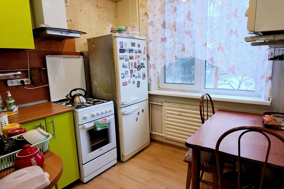 Продаётся 3-комнатная квартира, 59.2 м²