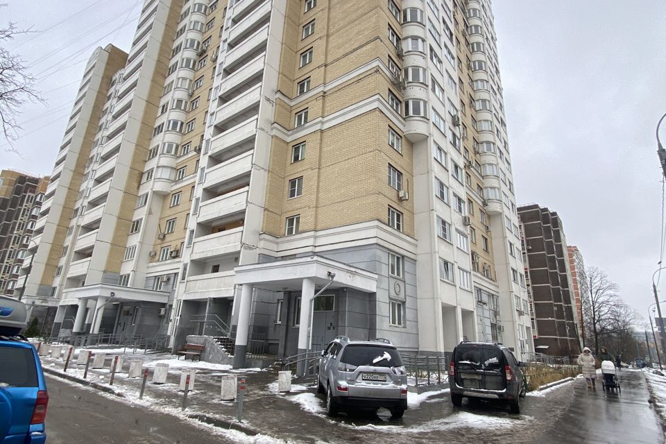 Продаётся 2-комнатная квартира, 53.8 м²