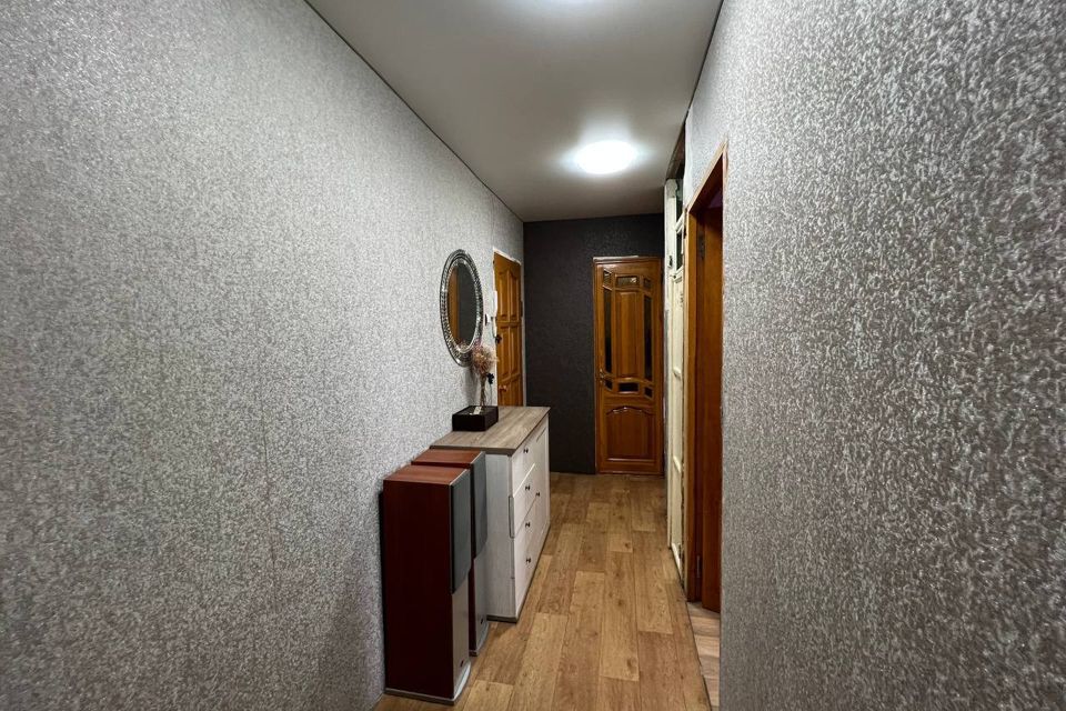 Продаётся 3-комнатная квартира, 61.41 м²